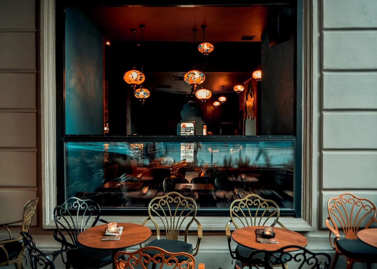 Best Cafés, Study Spots & Nightlife in Bucharest